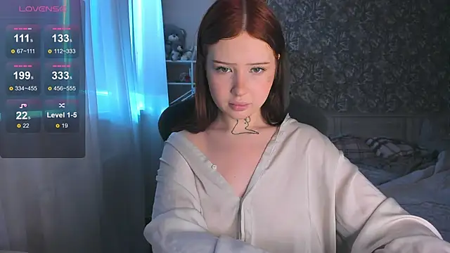 kate8ketee8 online show from 11-17-25, 10:21