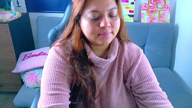 Snapshot of Rebeca_charme21 chatting on 02-03-26, 11:15 Rebeca charme21 online show from 02-03-26, 11:15