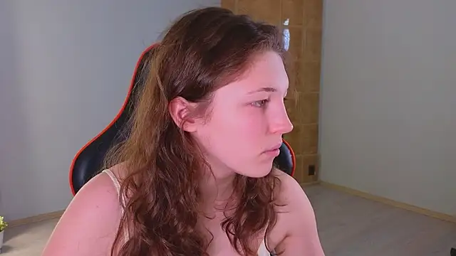 cherry lea online show from 03-25-26, 05:30