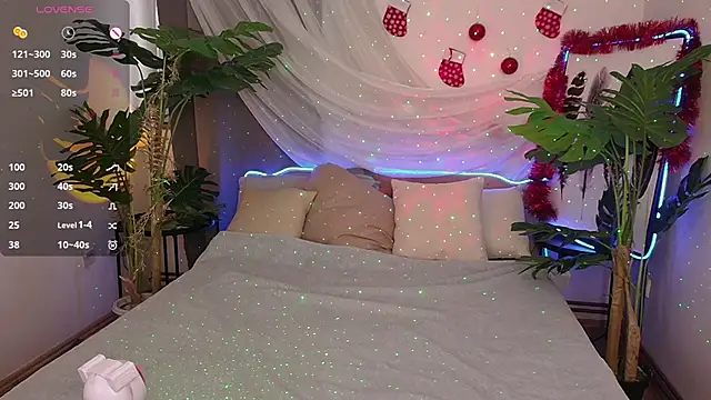 Alice Walters online show from 12-17-25, 12:55