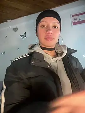 Andi9  online show from 12-17-24, 03:17