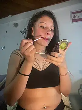 Andi9  online show from 12-18-24, 02:53