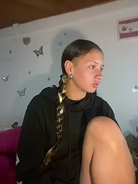 Andi9  online show from 01-30-25, 03:44