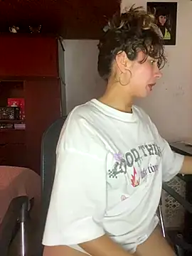 Andi9  online show from 09-19-25, 10:10