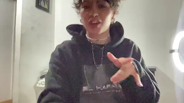 Andi9  online show from 09-22-25, 12:12