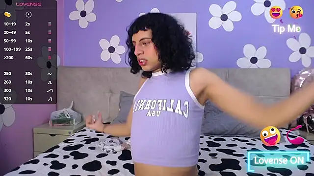 Snapshot of Eimyflorian chatting on 02-24-25, 11:32 Eimyflorian online show from 02-24-25, 11:32