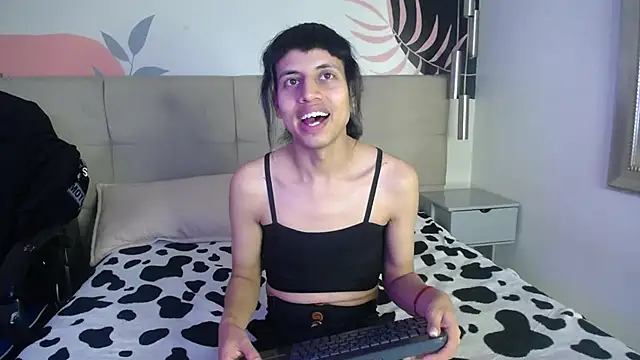 Snapshot of Eimyflorian chatting on 03-02-25, 11:50 Eimyflorian online show from 03-02-25, 11:50