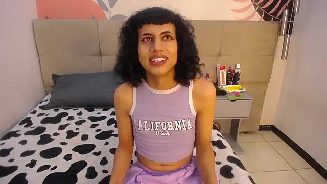 Snapshot of Eimyflorian chatting on 03-07-25, 11:40 Eimyflorian online show from 03-07-25, 11:40