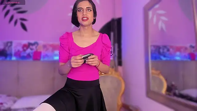 Snapshot of Eimyflorian chatting on 09-21-25, 12:29 Eimyflorian online show from 09-21-25, 12:29