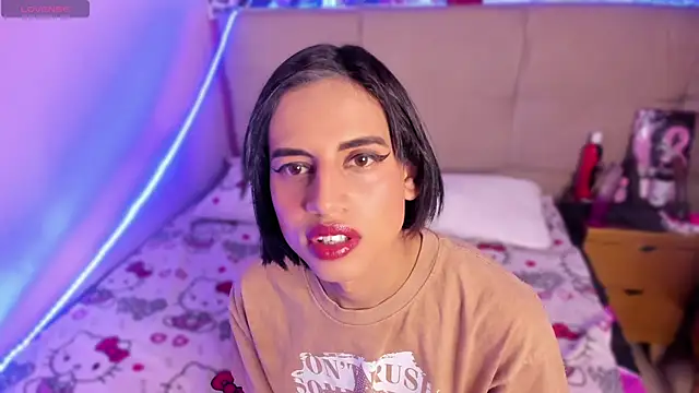 Snapshot of Eimyflorian chatting on 10-16-25, 11:55 Eimyflorian online show from 10-16-25, 11:55