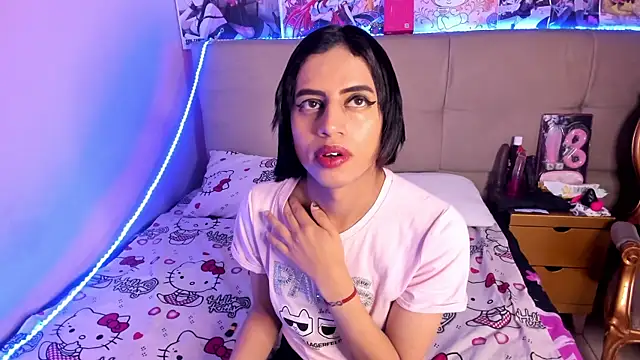 Snapshot of Eimyflorian chatting on 10-28-25, 12:19 Eimyflorian online show from 10-28-25, 12:19