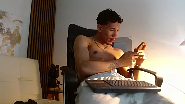 rafael stone online show from 01-17-25, 04:28