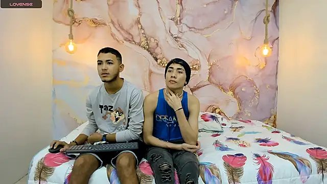 StrawwBoys online show from 12-11-24, 08:18