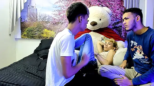 StrawwBoys online show from 01-09-25, 10:41