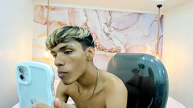 StrawwBoys online show from 01-27-25, 10:06