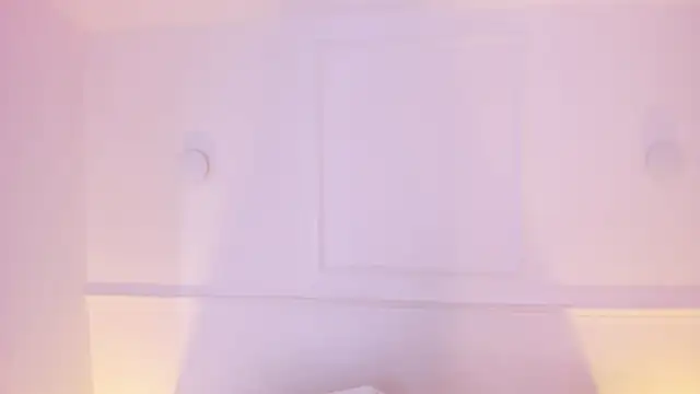 mary suarez online show from 10-23-25, 04:01