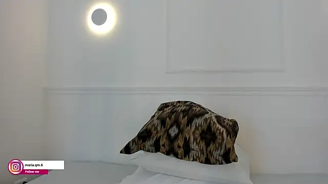 mary suarez online show from 11-03-25, 03:52