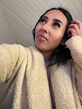 Anily Lovely online show from 02-14-25, 03:11