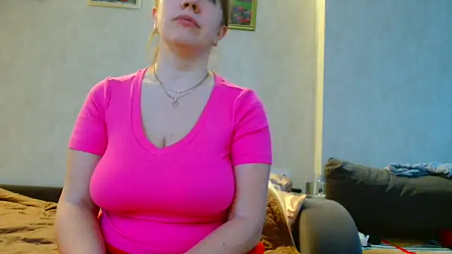 Brionia online show from 02-07-26, 02:32