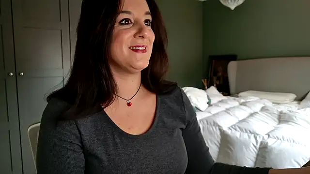 Snapshot of flatwhite0 chatting on 02-05-25, 01:33 flatwhite0 online show from 02-05-25, 01:33