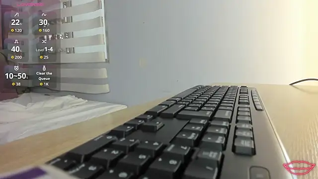 Snapshot of lou_rosse_ chatting on 09-29-25, 08:46 lou rosse online show from 09-29-25, 08:46