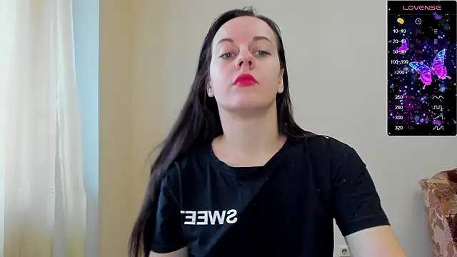 Snapshot of Sabrina_Lavv chatting on 10-15-25, 10:48 Sabrina Lavv online show from 10-15-25, 10:48