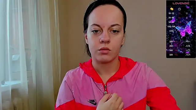 Snapshot of Sabrina_Lavv chatting on 10-22-25, 08:58 Sabrina Lavv online show from 10-22-25, 08:58