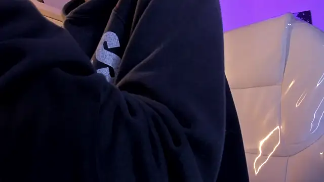 Amy Kiitty  online show from 01-08-26, 12:40