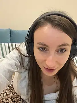 viviandaimond1 online show from 01-18-25, 03:16