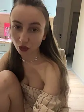 viviandaimond1 online show from 03-11-25, 05:57