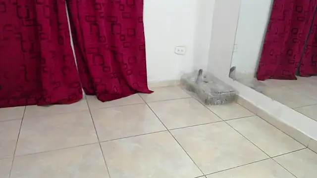 KarinaSimonz online show from 03-02-25, 07:34