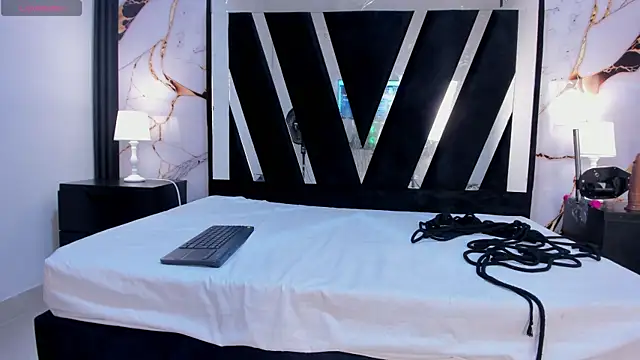 KarinaSimonz online show from 09-20-25, 07:48