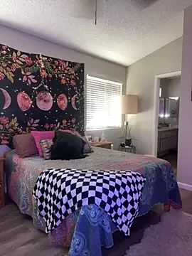 GoldieBakeman online show from 10-06-25, 03:53