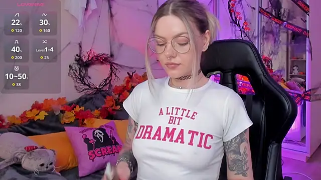 Marta May  online show from 11-02-25, 04:09