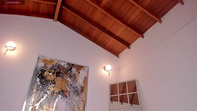 KatieNolan 1 online show from 12-30-24, 10:45