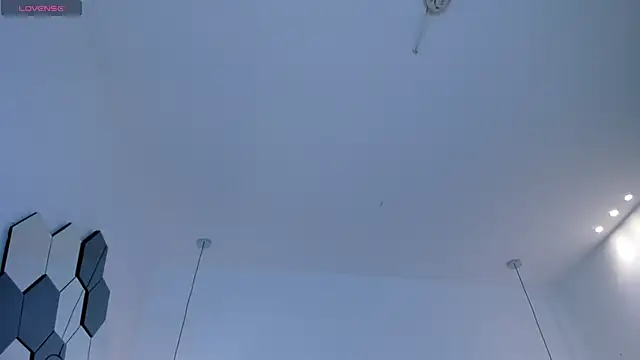 KatieNolan 1 online show from 02-15-25, 06:33