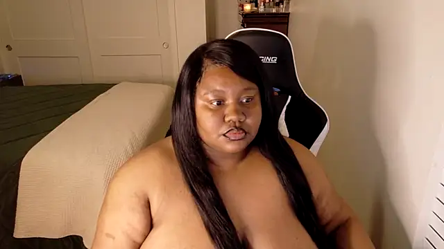 Snapshot of explosivekitty69 chatting on 11-15-25, 10:34 explosivekitty69 online show from 11-15-25, 10:34