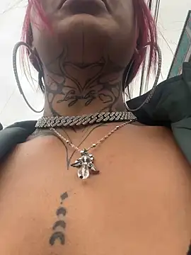 Kuromi LS online show from 12-27-24, 12:56