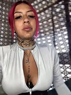 Kuromi LS online show from 01-13-25, 02:21