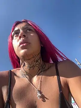 Kuromi LS online show from 01-18-25, 01:51