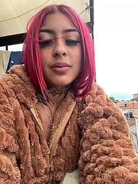 Kuromi LS online show from 01-29-25, 04:08