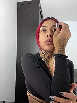 Kuromi LS online show from 02-15-25, 04:23