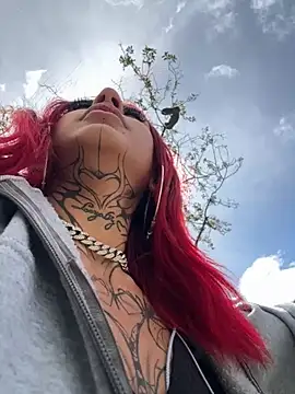 Kuromi LS online show from 09-24-25, 07:06