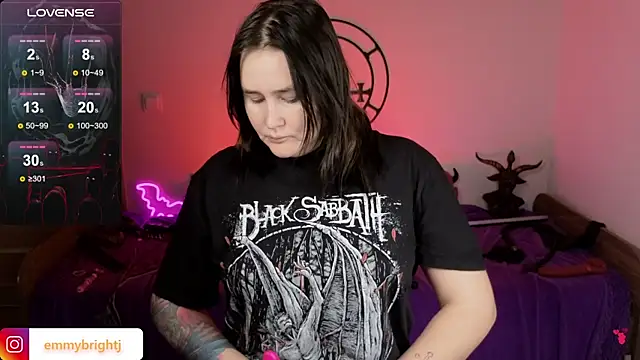 Emmybrightj  online show from 12-15-25, 01:32