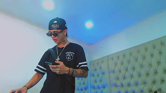 Snapshot of HannibalLester chatting on 01-21-25, 06:02 HannibalLester online show from 01-21-25, 06:02