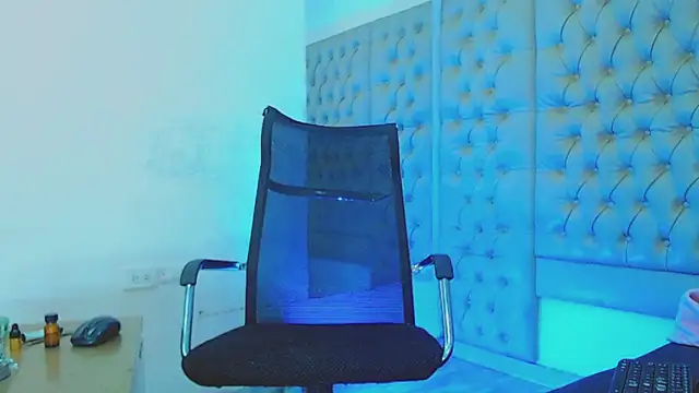 Snapshot of HannibalLester chatting on 01-24-25, 06:57 HannibalLester online show from 01-24-25, 06:57