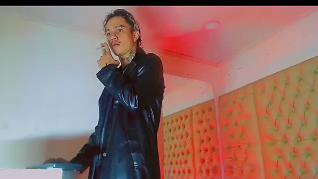 Snapshot of HannibalLester chatting on 02-17-25, 07:53 HannibalLester online show from 02-17-25, 07:53