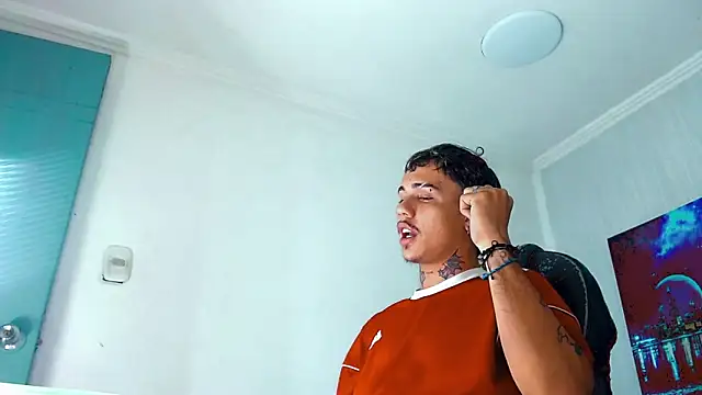 Snapshot of HannibalLester chatting on 03-18-25, 06:03 HannibalLester online show from 03-18-25, 06:03