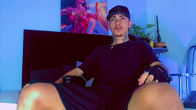 Snapshot of HannibalLester chatting on 11-03-25, 05:52 HannibalLester online show from 11-03-25, 05:52