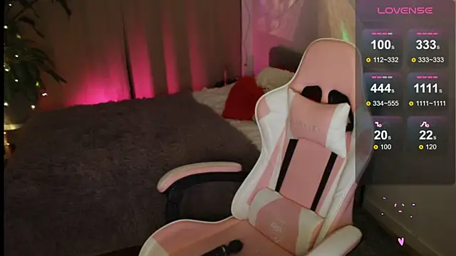 VasilisaRedHooot online show from 02-22-25, 05:13